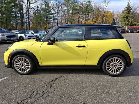 Certified 2025 MINI Cooper S image 8