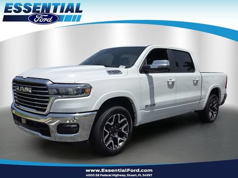 Used 2025 RAM 1500 Laramie AWD/4WD image 1