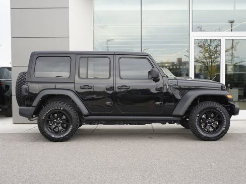 Used 2022 Jeep Wrangler Unlimited Sport image 7