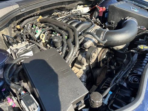 Used 2010 Chevrolet Camaro SS w/ RS Package image 32