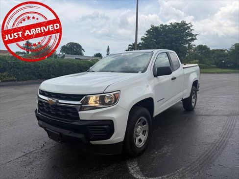 Used 2022 Chevrolet Colorado W/T w/ WT Convenience Package RWD image 2