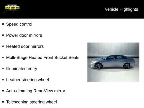 Used 2017 Toyota Camry XLE image 28
