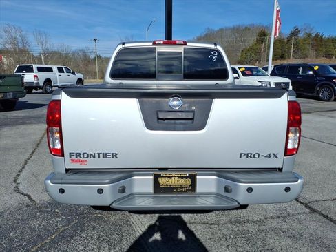 Used 2018 Nissan Frontier PRO-4X image 17