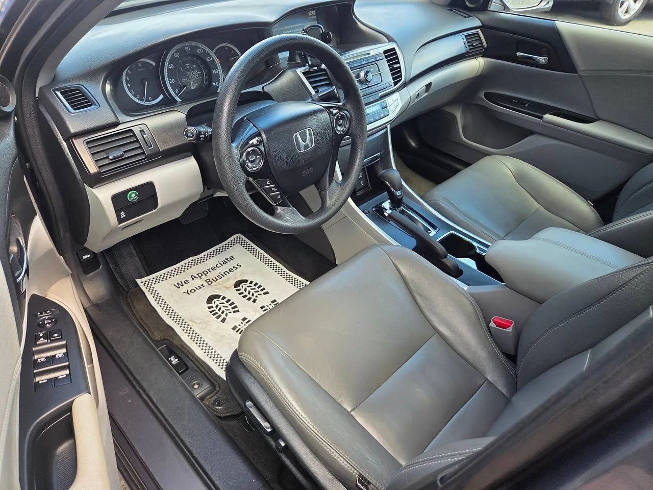 Used 2013 Honda Accord EX image 41