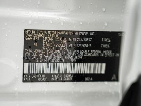 New 2025 Toyota RAV4 XLE image 38