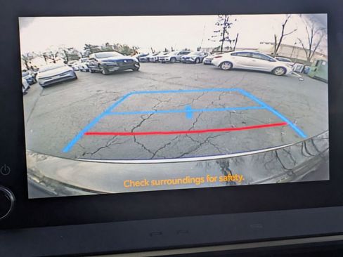 Used 2024 Toyota Prius LE image 24