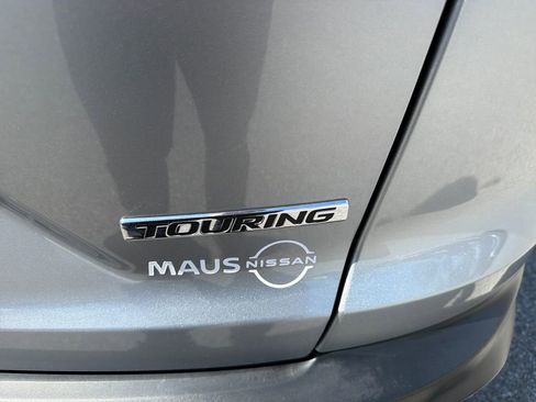 Used 2019 Honda CR-V Touring image 12