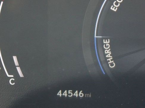 Used 2023 Lexus NX 350h AWD w/ Luxury Package image 4