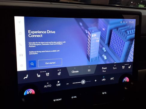 Used 2024 Lexus GX 550 w/ Cold Area Package image 15