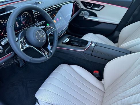 New 2026 Mercedes-Benz E 350 Sedan image 10