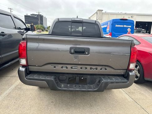 Used 2019 Toyota Tacoma SR w/ SR Convenience Package RWD image 7