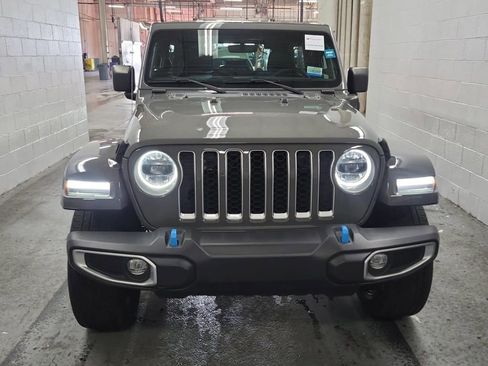 Used 2023 Jeep Wrangler Unlimited Sahara image 6