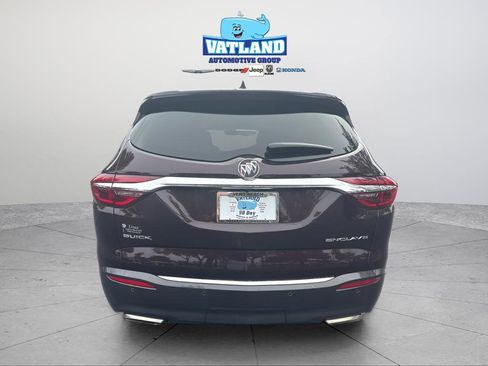 Used 2018 Buick Enclave Premium FWD image 4
