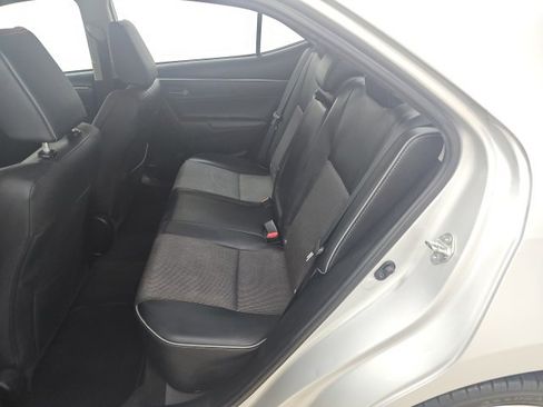 Used 2016 Toyota Corolla S image 3