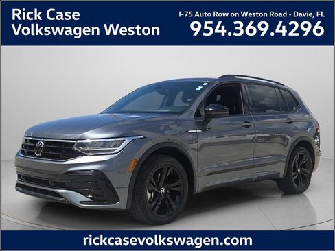 Used 2023 Volkswagen Tiguan SE R-Line FWD image 1