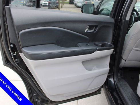 Used 2017 Honda Pilot EX image 26