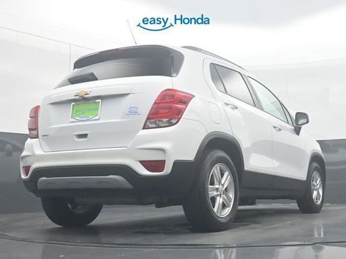 Used 2021 Chevrolet Trax LT image 32