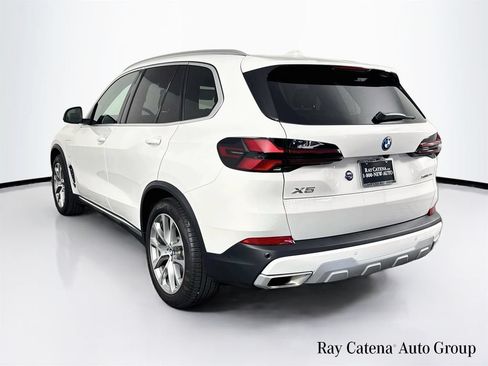Used 2026 BMW X5 xDrive50e AWD/4WD image 5