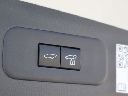 Certified 2025 Toyota Crown Signia w/ Advanced Technology Package AWD/4WD image 7