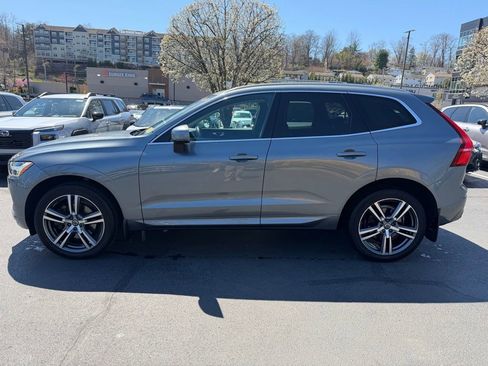 Used 2020 Volvo XC60 T6 Momentum w/ Protection Package Premier image 3