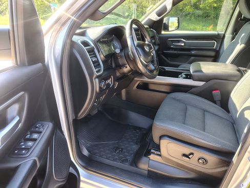 Certified 2019 RAM 1500 Big Horn AWD/4WD image 15