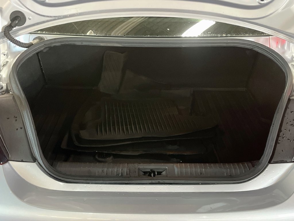 Used 2022 Toyota GR86 Premium w/ ALL Weather Mat Package (TMS) RWD image 24