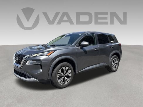 Used 2022 Nissan Rogue SV FWD image 1