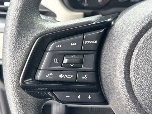 Used 2025 Subaru Forester AWD/4WD image 26