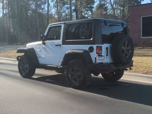 Used 2017 Jeep Wrangler Rubicon image 11