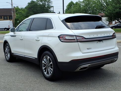 Certified 2023 Lincoln Nautilus AWD w/ Premium Package image 5