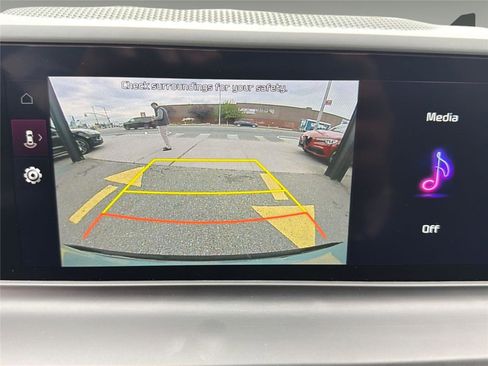 Used 2024 Kia Seltos EX FWD image 18