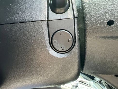 Used 2021 Ford Expedition XLT AWD/4WD image 31