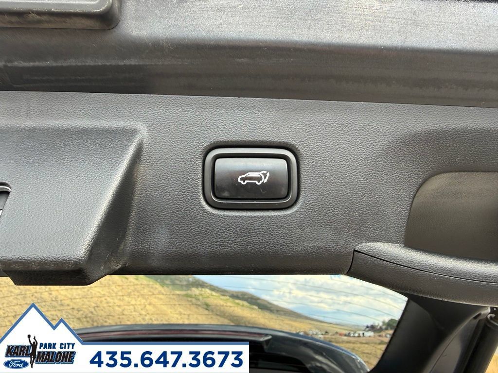 Used 2022 Hyundai Tucson Limited w/ Cargo Package AWD/4WD image 33