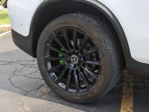 Used 2019 Mercedes-Benz GLC 300 4MATIC Coupe image 6