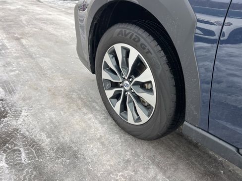 Used 2025 Subaru Outback Limited image 33