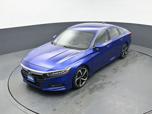 Used 2018 Honda Accord Sport image 34