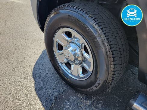 Used 2016 RAM 2500 Tradesman w/ Chrome Appearance Group AWD/4WD image 26
