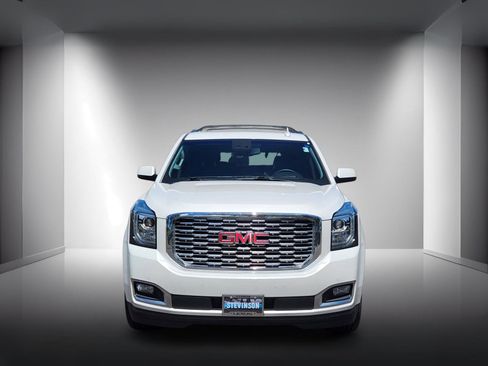 Used 2019 GMC Yukon Denali w/ Denali Ultimate Package AWD/4WD image 5