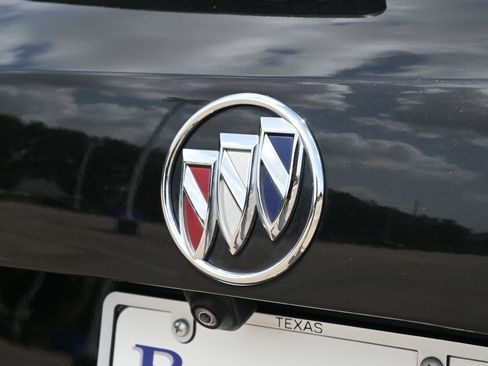 Used 2023 Buick Envision Essence FWD image 21