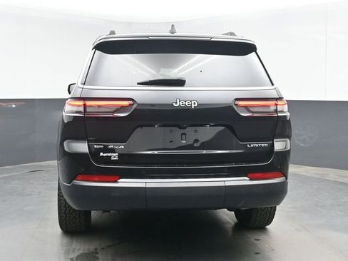 Used 2021 Jeep Grand Cherokee L Limited AWD/4WD image 13