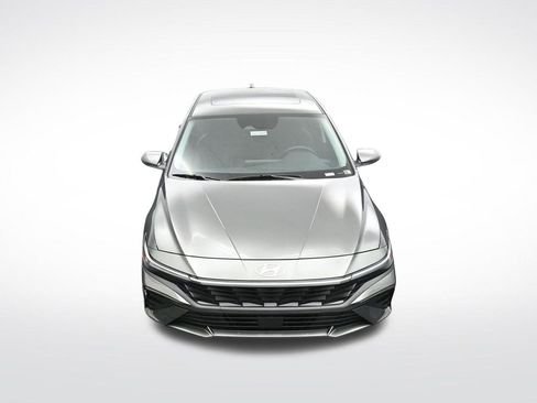 New 2026 Hyundai Elantra Limited FWD image 25