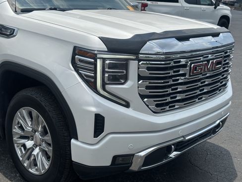 Used 2022 GMC Sierra 1500 Denali AWD/4WD image 42