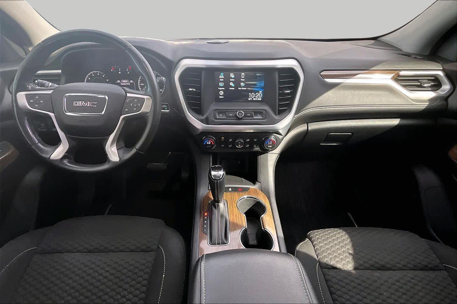 Used 2019 GMC Acadia SLE FWD image 16