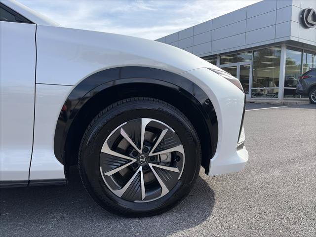 Certified 2024 Lexus RZ 450e Premium w/ Technology Package AWD/4WD image 16
