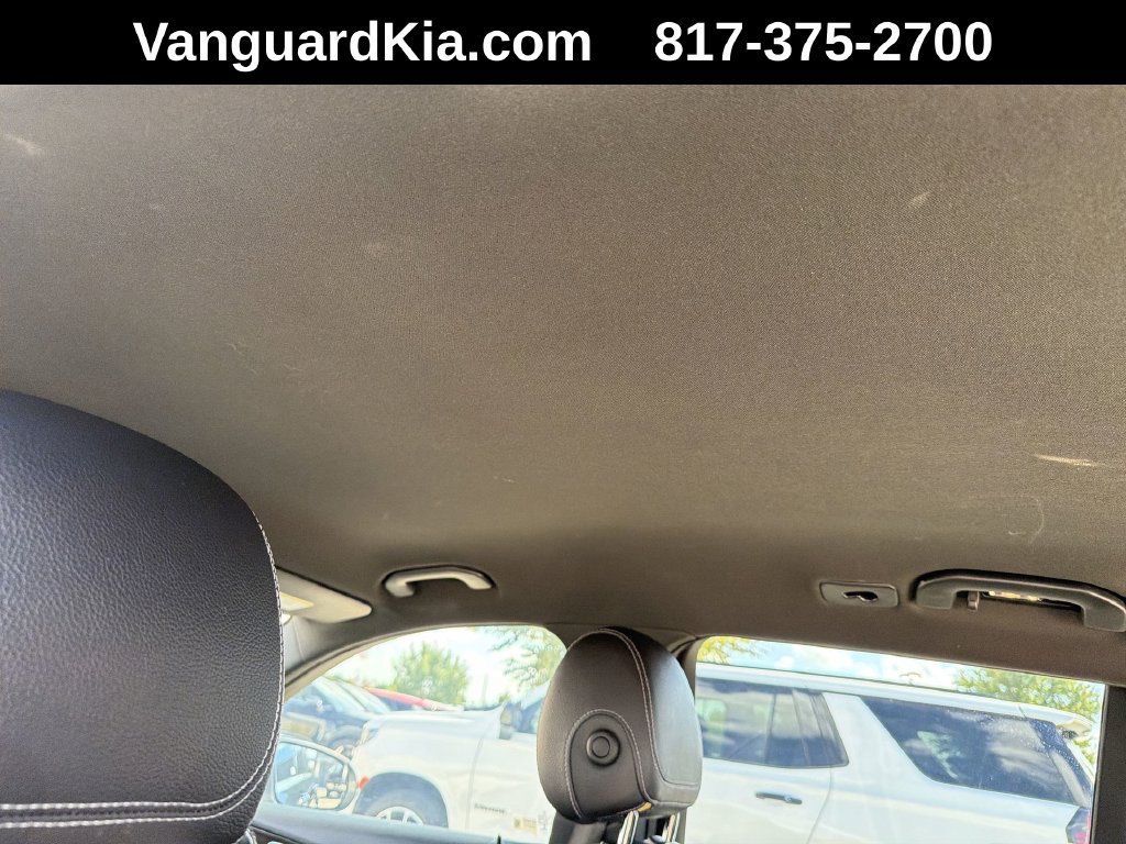Used 2017 Mercedes-Benz GLC 300 4MATIC image 18