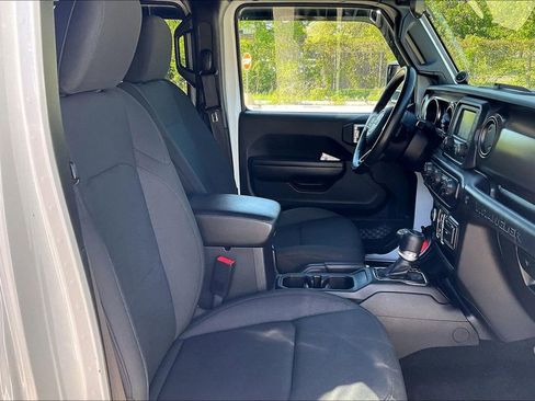 Used 2020 Jeep Wrangler Unlimited Sport S AWD/4WD image 7