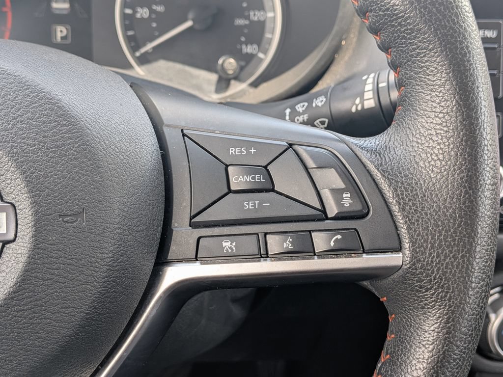 Used 2025 Nissan Versa SR FWD image 26