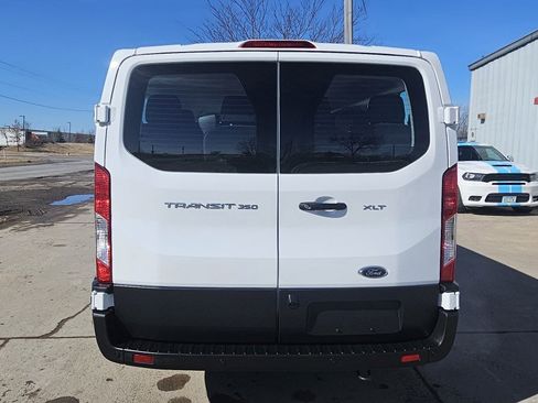 Used 2023 Ford Transit 350 XLT image 7