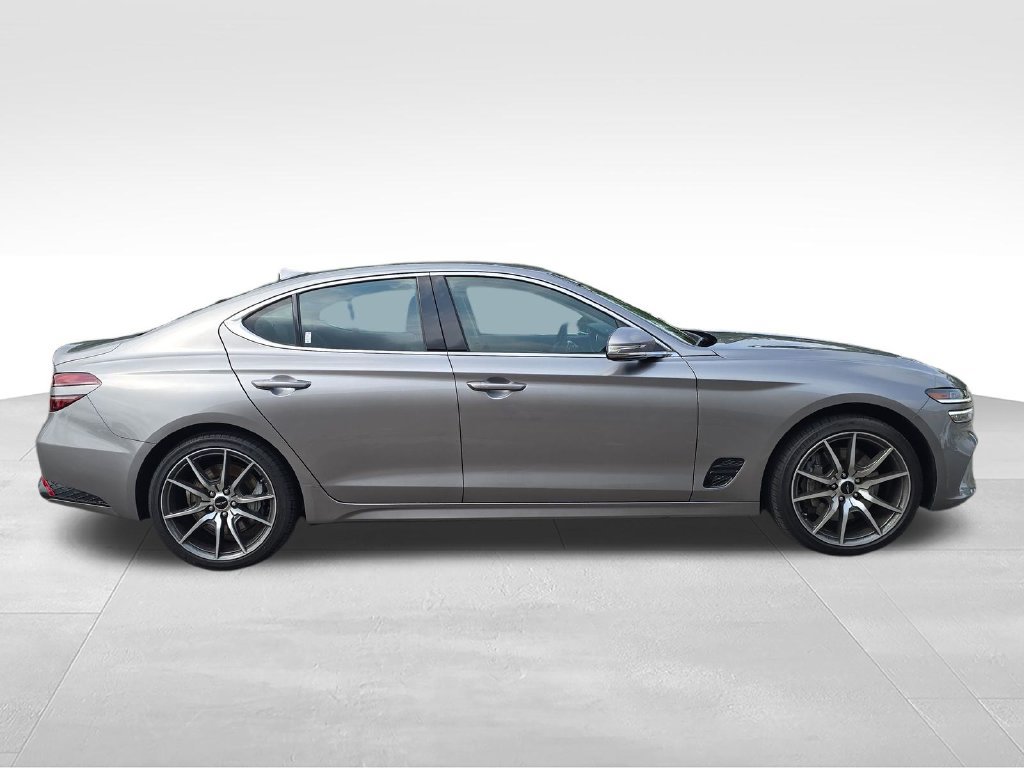 Used 2026 Genesis G70 2.5T AWD/4WD image 6