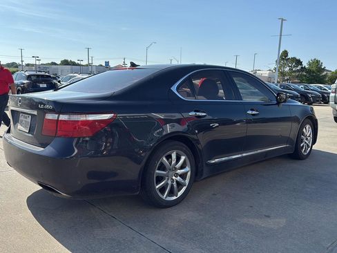 Used 2007 Lexus LS 460 RWD image 4